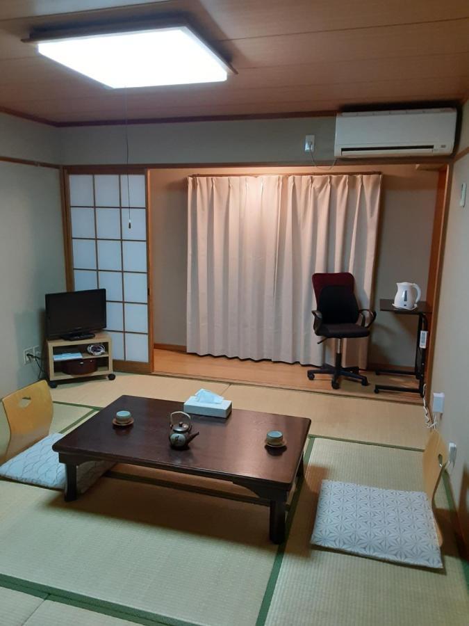 Hotel Ryokan OHTO Cat garden Kyoto Buitenkant foto