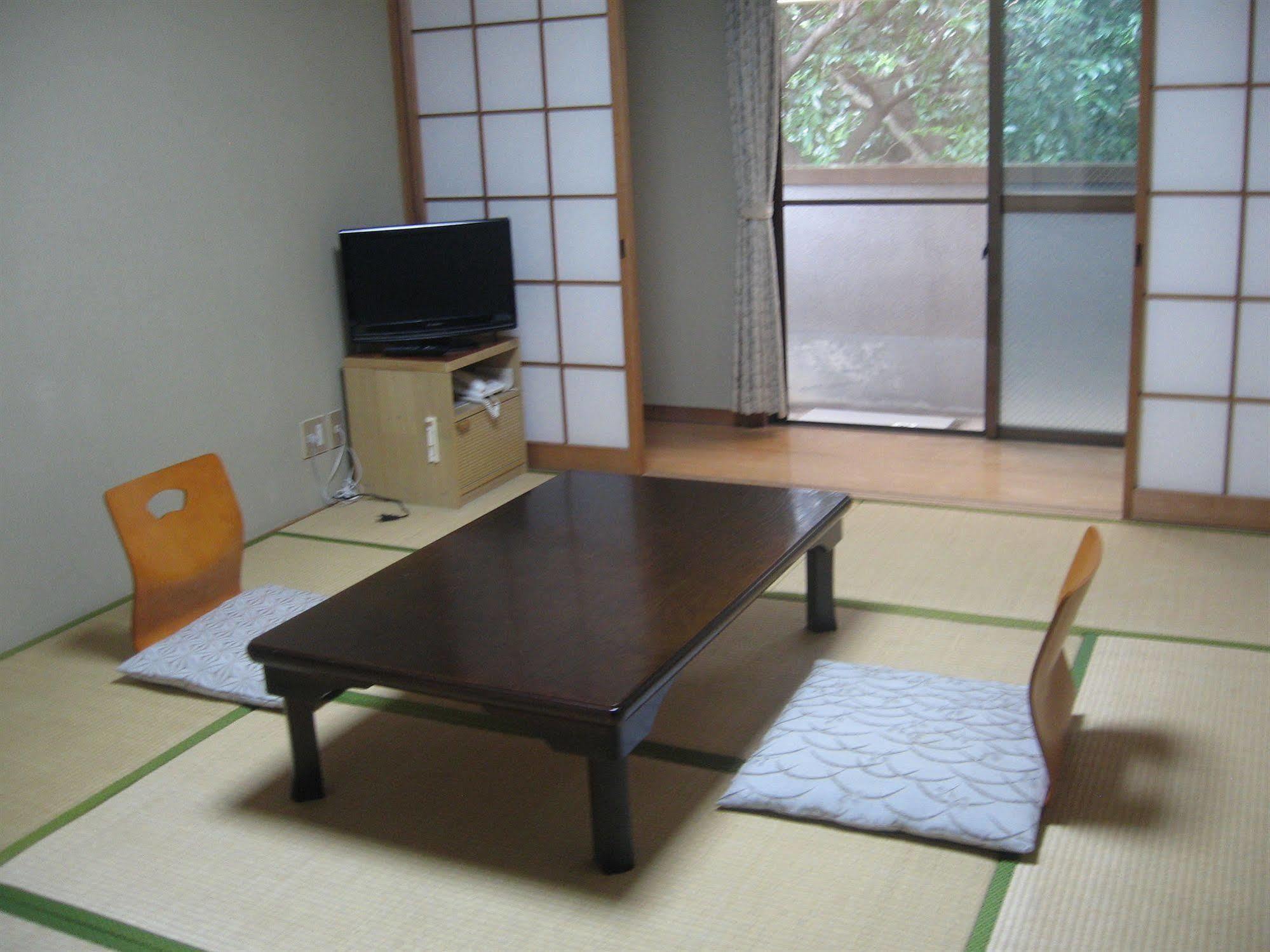 Hotel Ryokan OHTO Cat garden Kyoto Buitenkant foto